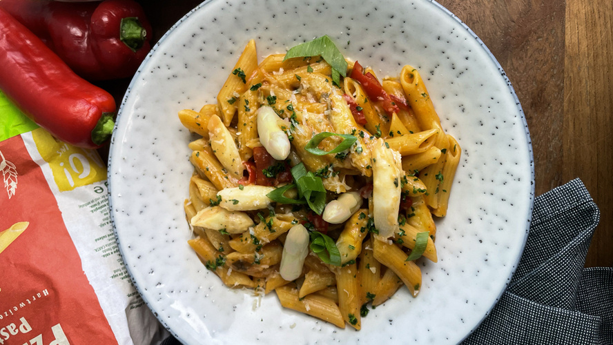 Rezeptbild für 103. One Pot Pasta mit Spargel 