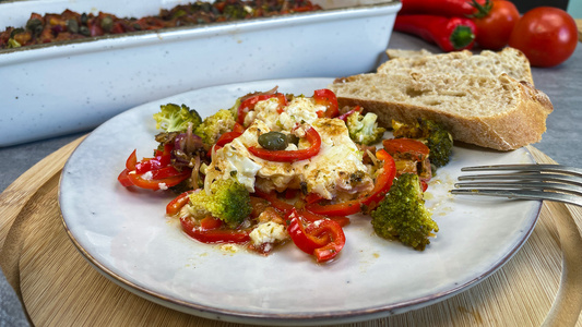 REZEPT KW 30 Pellkartoffeln mit Bohnen-Tomatensalat und Petersilien-Pesto 