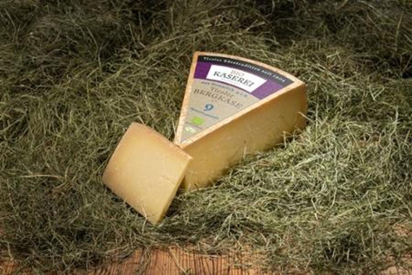 Produktfoto zu Walchsee- Tiroler Bergkäse g.U., 9 Monate gereift