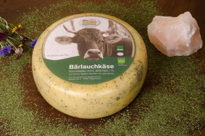 Produktfoto zu Schaukäserei Wiggensbach -Bärlauchkäse aus Heumilch- aus Heumilch g.t.S, 48% Fett i. Tr