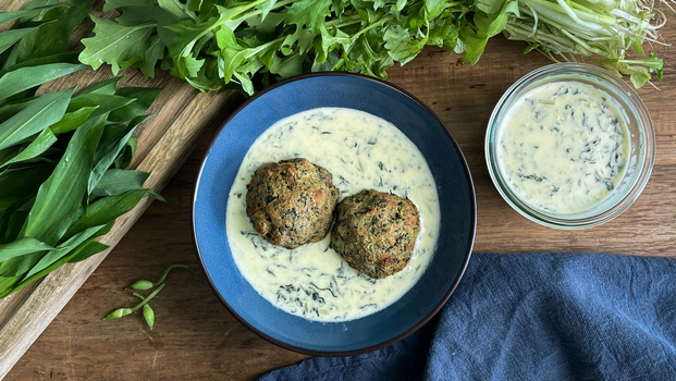 Rezeptbild für 143. Bärlauchknödel mit Stielmus à la crème