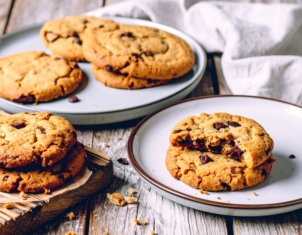 Erdnussbutter-Kekse mit Schoko-Füllung