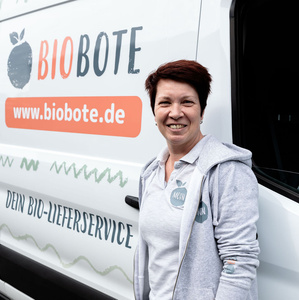 Monika - Fahrerin beim Bioboten
