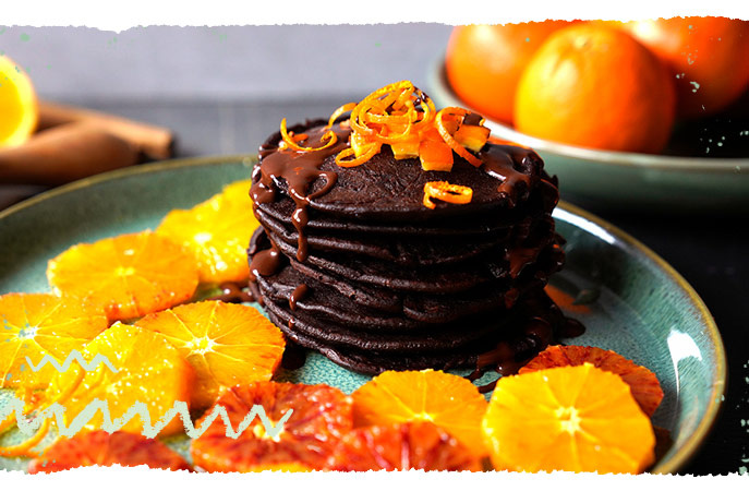 Schoko-Pancakes mit Orangen