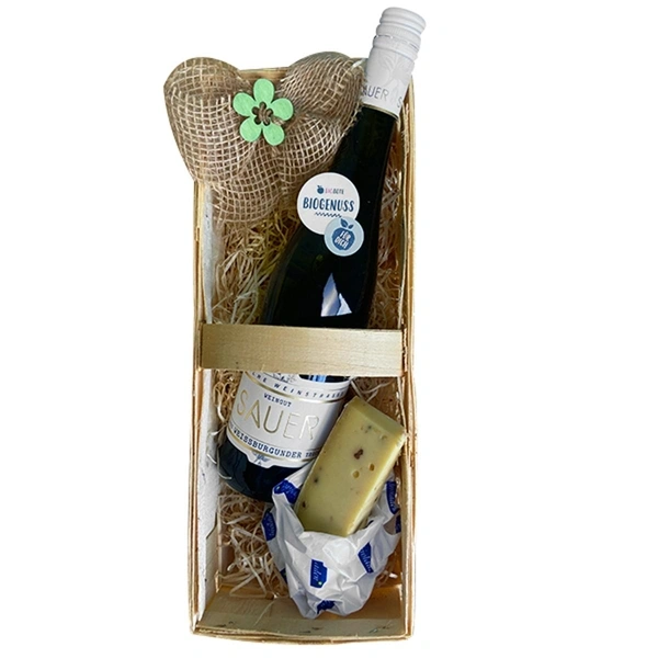 Genießerduo mit Weißwein