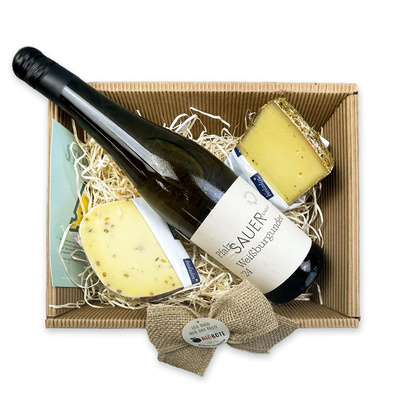 Produktfoto zu Präsentkorb  "Genießer Duo" - mit Weißwein und Käse