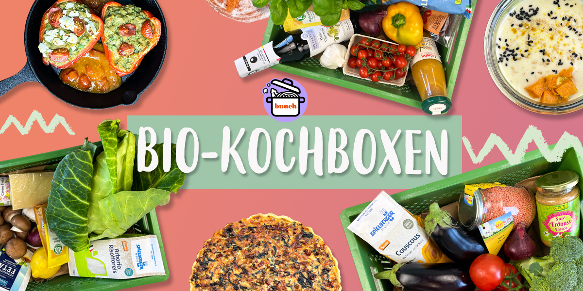 KI-generierte Beschreibung: Das Bild zeigt Bio-Kochboxen mit frischen Zutaten und Rezepten. Text: "BIO-KOCHBOXEN".